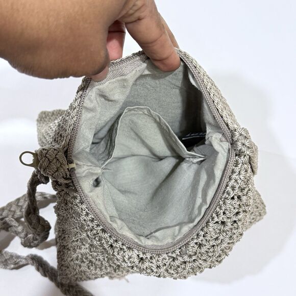 CHATEAU CROCHET GRAY VINTAGE CLUTCH PURSE CROSSBODY BAG BOHO STYLE - Picture 4 of 15